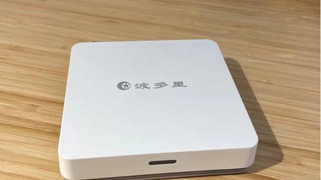 3款电视机顶盒，可以访问你需要的一切