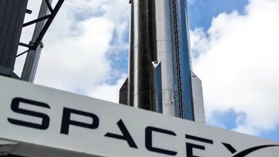 SpaceX申请发射10万颗卫星 目标直指AI时代全球通信底座