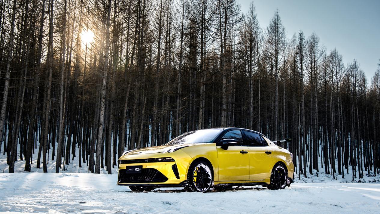 拒绝打滑失控，领克03性能家族凭技术实力掌控冰雪路况