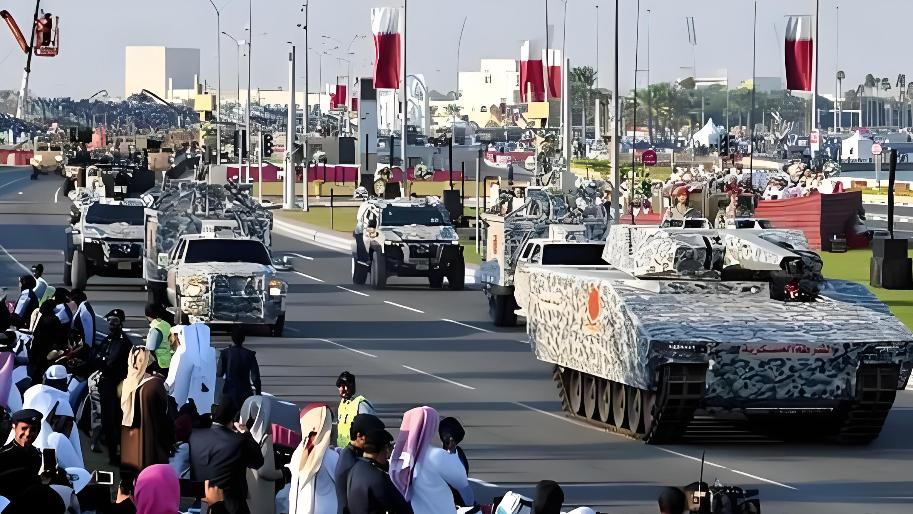 穷得只剩下钱的小国，士兵年薪100万，7名飞行员战机却买了上百架