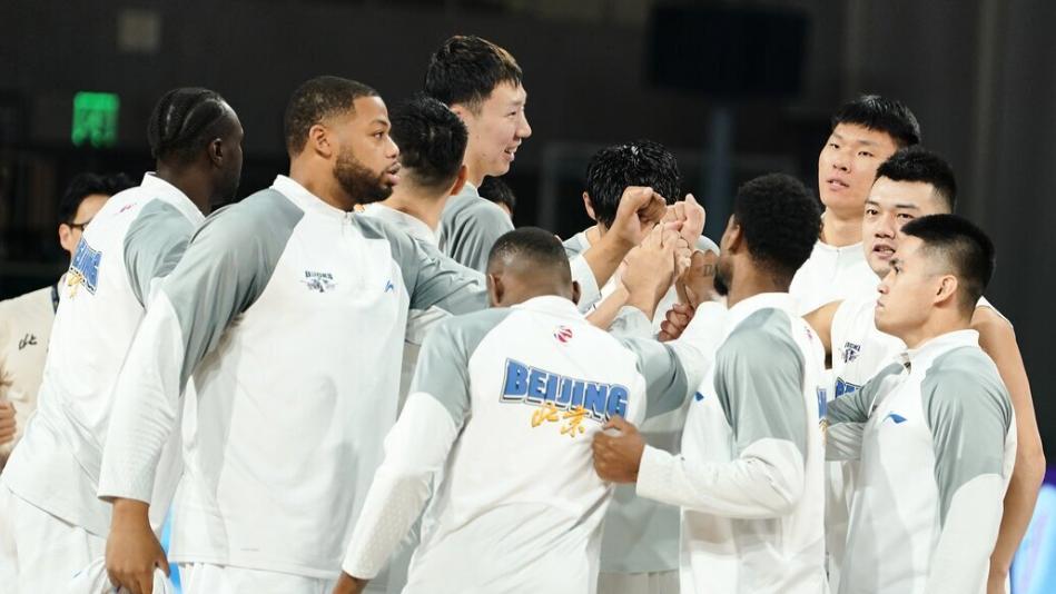 怒斥球员摆大牌！许利民为何如此反常？媒体人：有些人把他逼急了