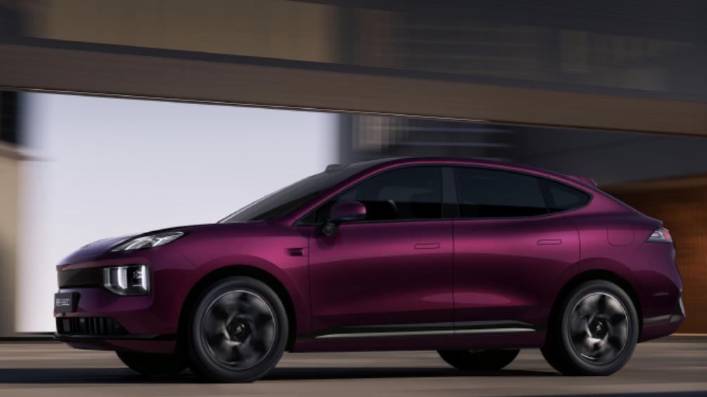 溜背SUV新玩家！昊铂S600这抹“茱比莉红”有点东西