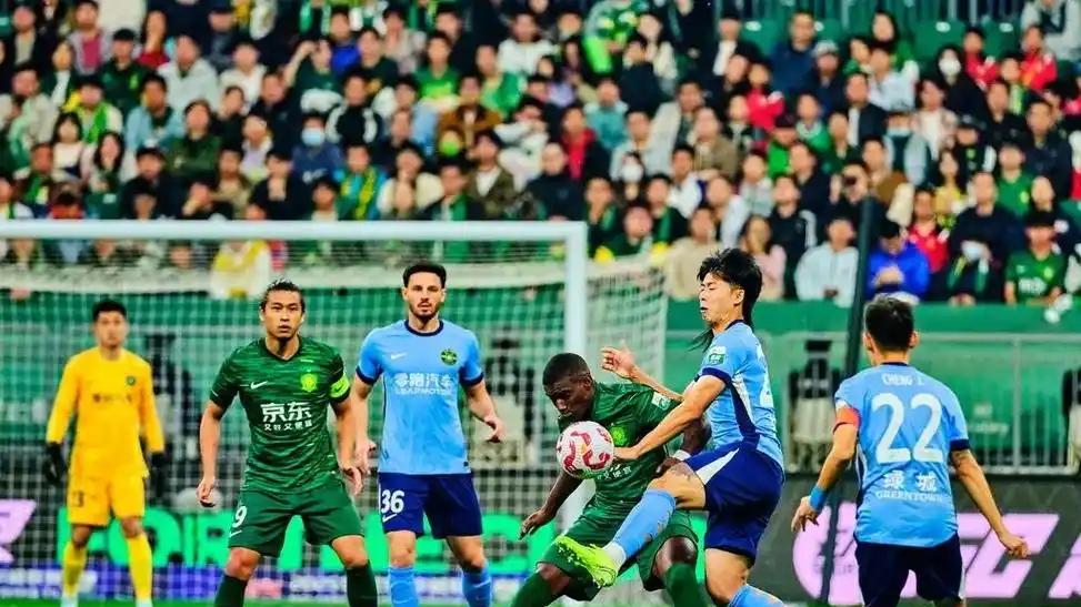 北京国安引援新进展：防守型中场外援已选定，官宣在即