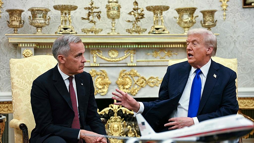 当着全世界的面，他直接把“鲸吞中东”说出了口！这不是玩笑，是战书？