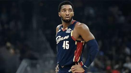 詹姆斯惨败+颜面扫地，巴克利：当初不该离开，泰森：这里已属于米切尔