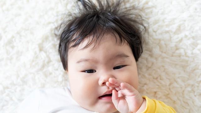 宝宝额头有这个特征？恭喜妈妈，天生带着聪明基因