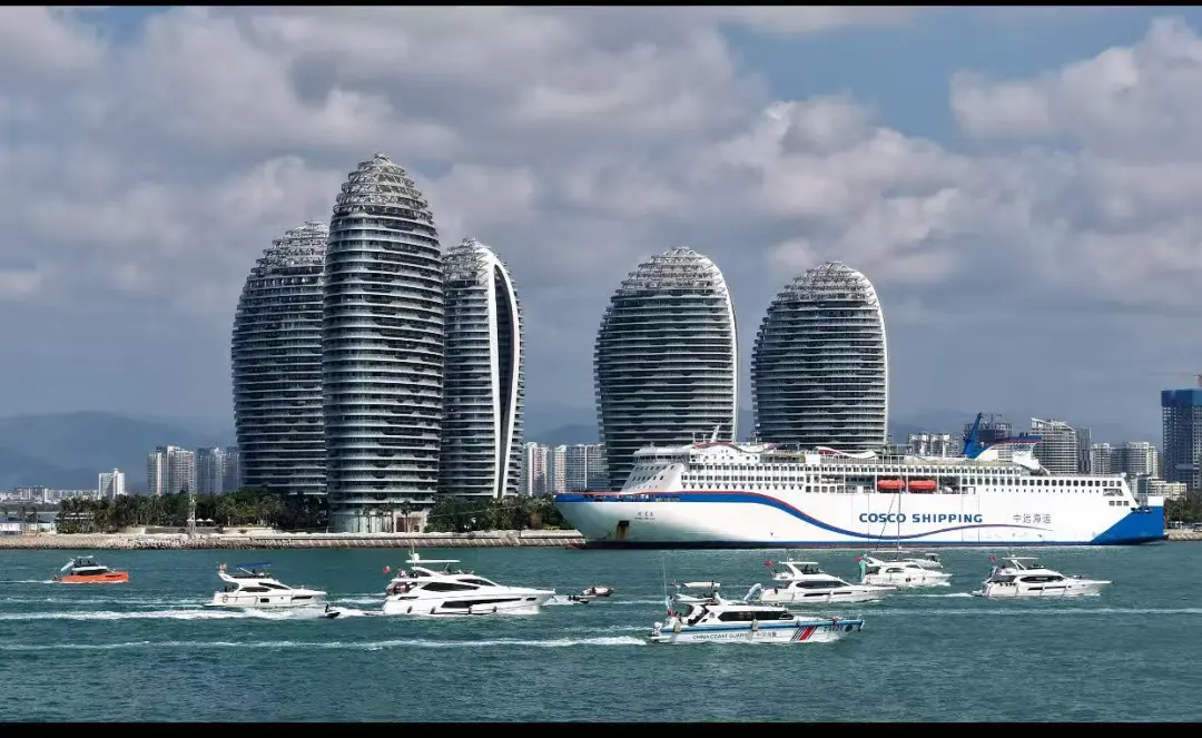 刘强东砸52亿造游艇：是中年浪漫，还是下一个万亿赛道？