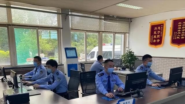 长沙占车位的女干部，错在高估自己的实力和背景？