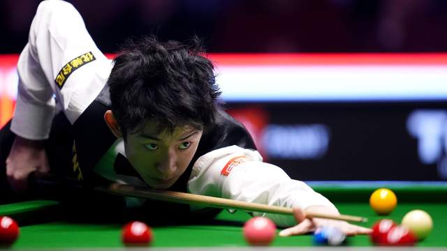 已收获国际锦标赛冠军的吴宜泽，强势晋级2026斯诺克大师赛四强