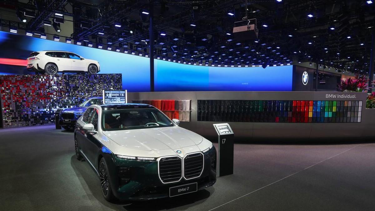全新BMW 7系以特别定制重塑现代豪华新境界