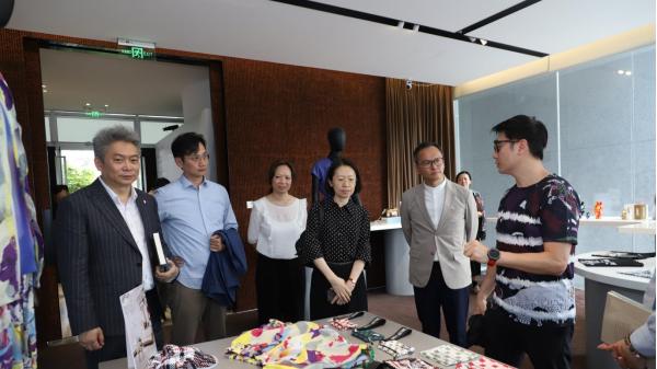 穗港共建湾区设计文化交流平台《DXGRAVITY设计引力—连接·凝聚大湾区》广州开幕