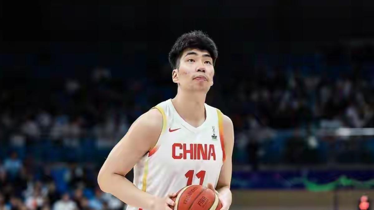 周琦，被余嘉豪堵死了重返中国男篮的路？