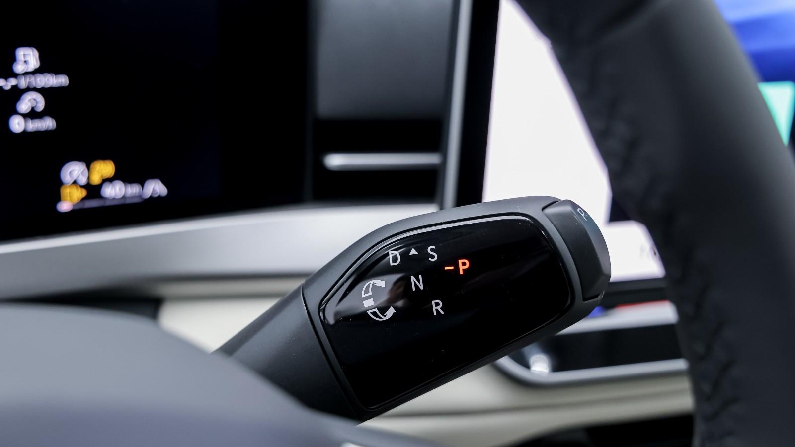 智能座舱+高阶智驾，速腾L重新定义燃油车智能标杆