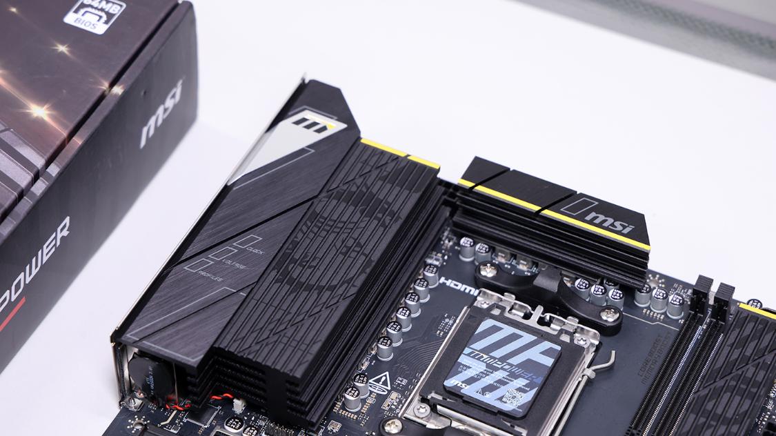 AMD内存超频不用愁，就选MPOWER：微星B850MPOWER主板实测