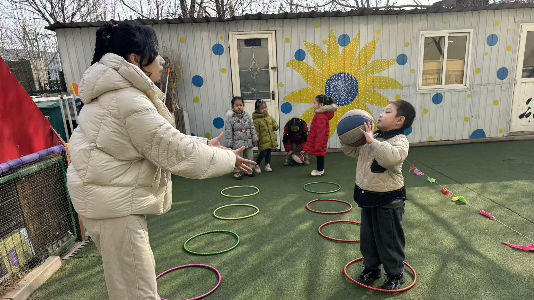 桢橦幼儿园：3 岁孩子春季户外运动时间的科学建议