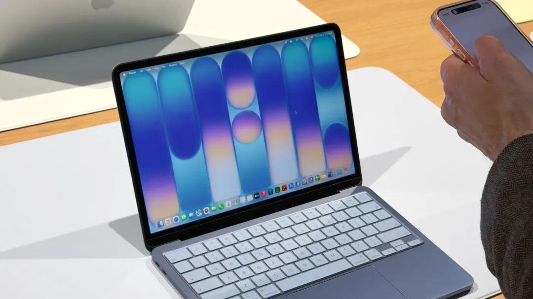 苹果的好大儿，将如何弑父