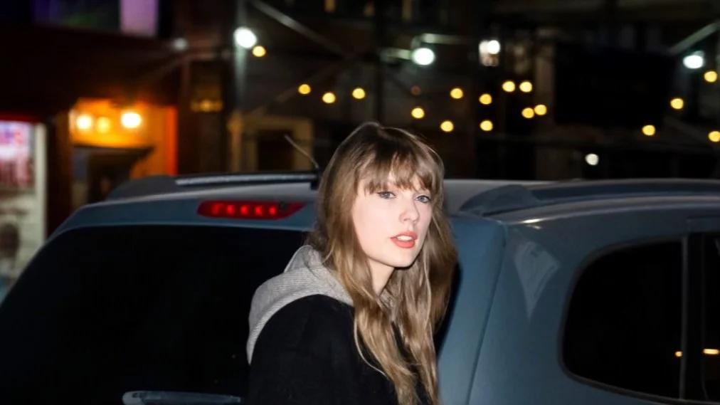 今年冬天穿“大衣+裙子”，谁穿谁好看！