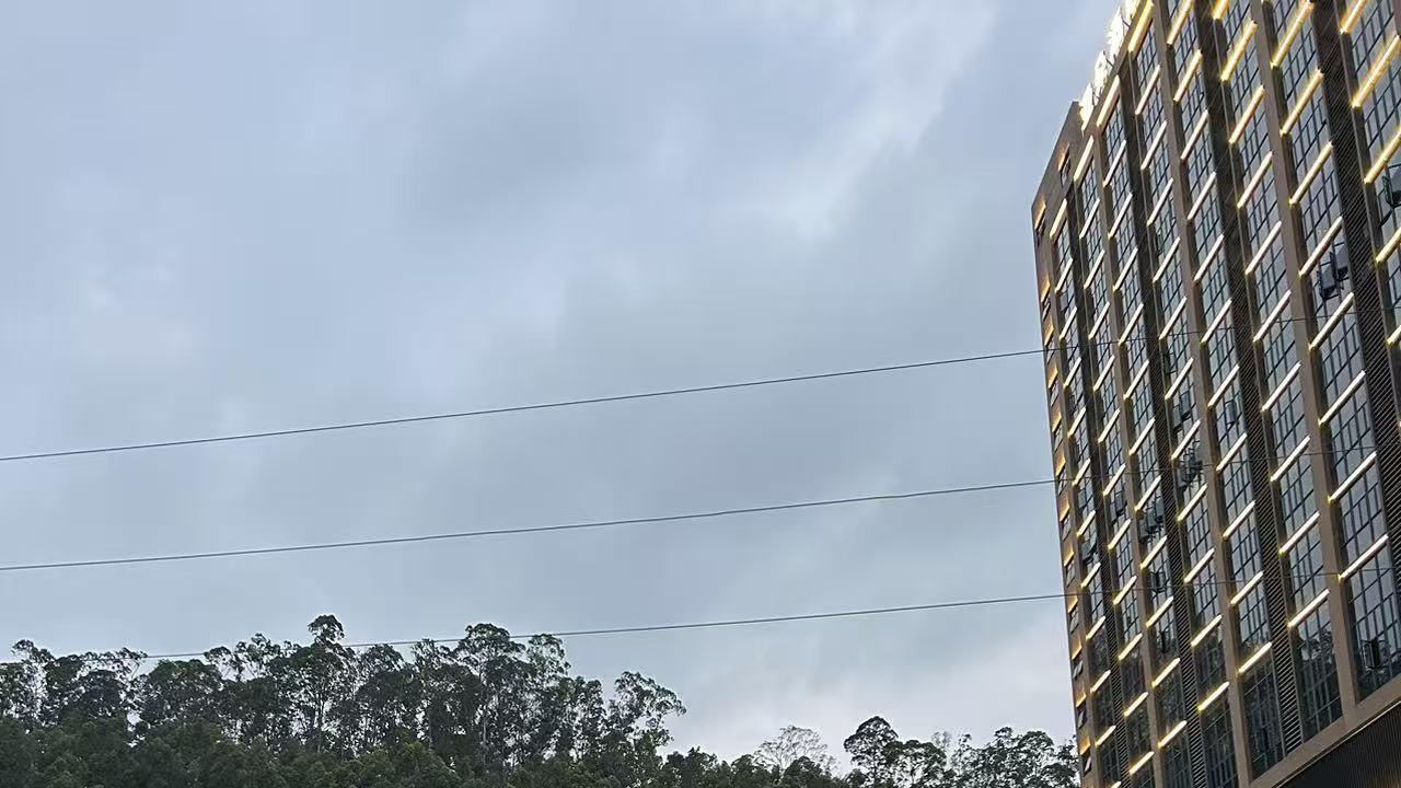 为什么中年人都不愿意进厂打工呢？