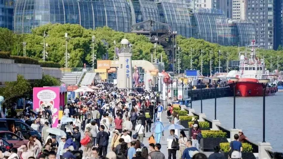 虹口的城市“软更新”：不是等风来，而要追风去