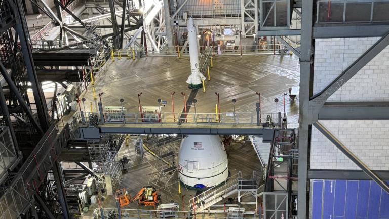 人类重返月球前最后两周，这次我们输不起