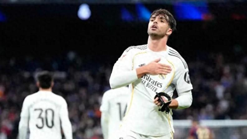 皇马小将的硬汉精神：鼻梁骨折仍戴面具出战，头球破门锁定胜局