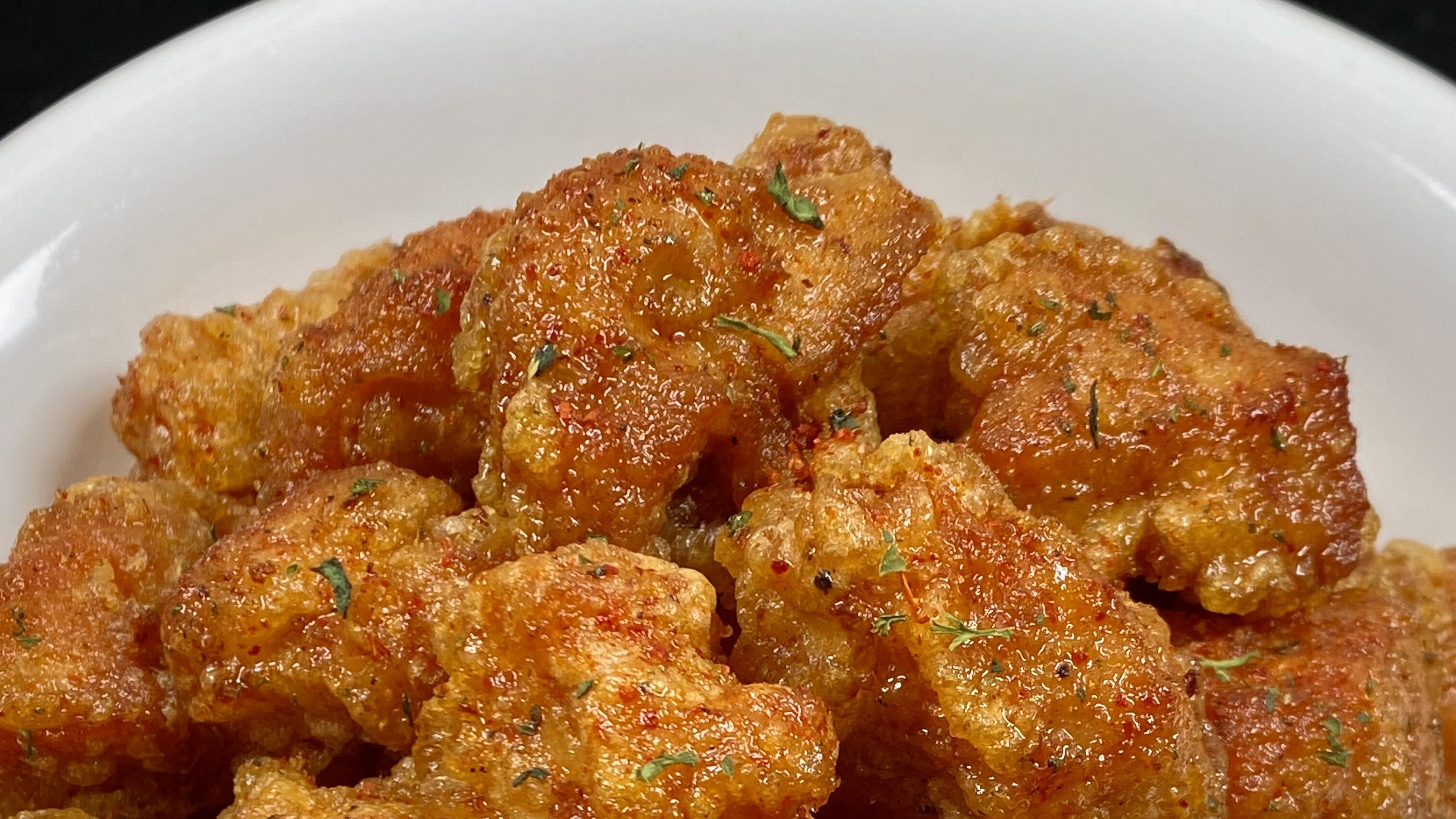 椒盐鸡块：外酥里嫩的快乐！