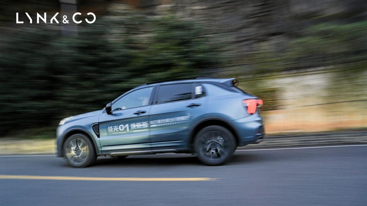 与领克01共赴金佛山的冬日试驾之旅