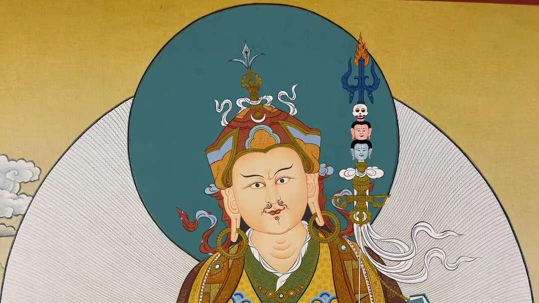 莫笑当下无名客，且待凌云万丈高