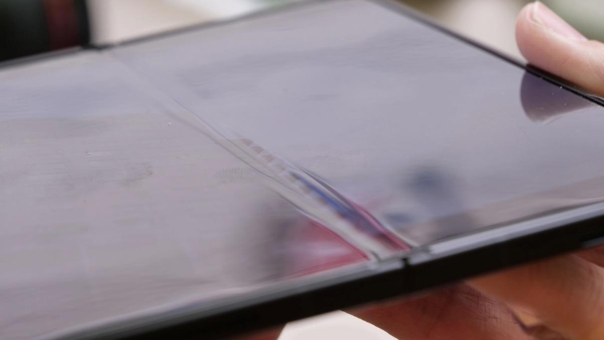 折痕out！OPPO联合中国产业链打赢折叠屏终极一战