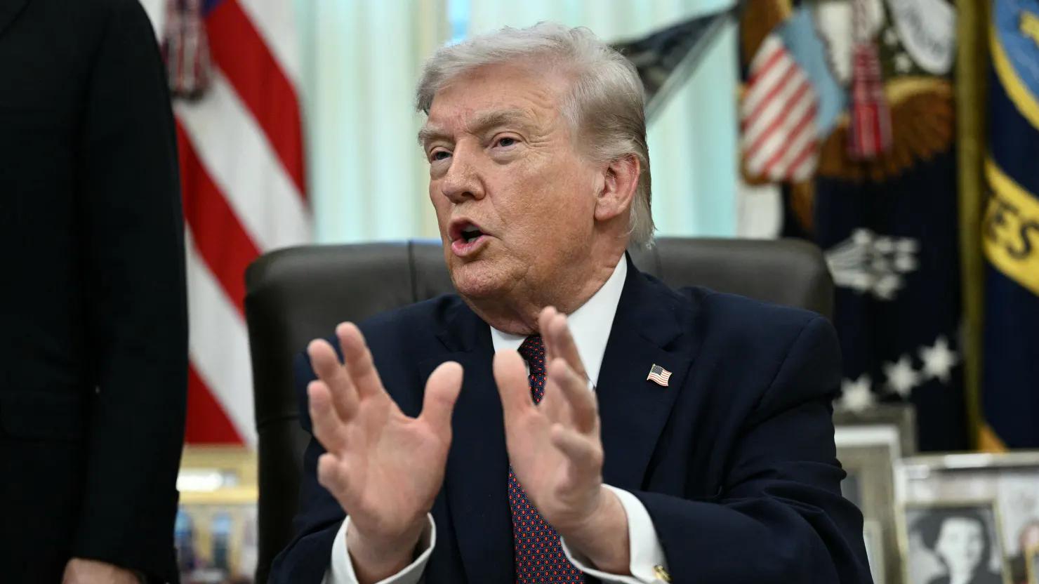 特朗普表示：“霍尔木兹海峡问题与美国无关，将在2到3周内从伊朗撤军！”