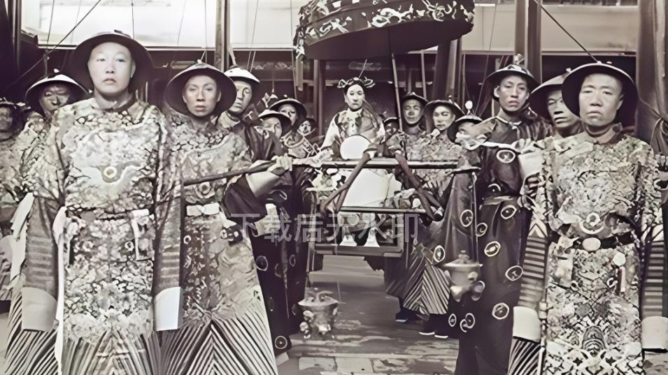 清宫屈辱秘录：妃子沐浴从不用手，太监受尽侮辱