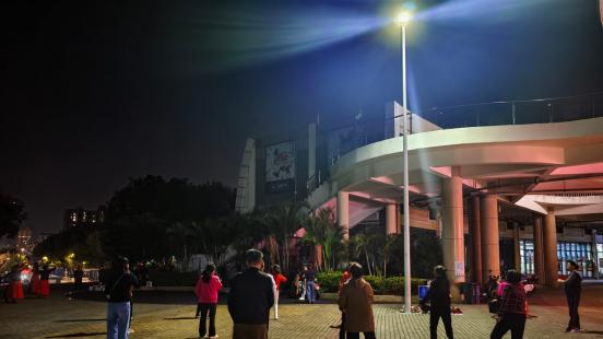 静音舞场 | 定向音响让石岩体育馆运动活力与周边安宁双向兼顾