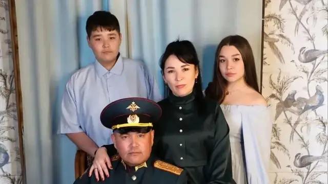 俄罗斯迫击炮连连长，特别军事行动英勇牺牲，留下一双儿女！