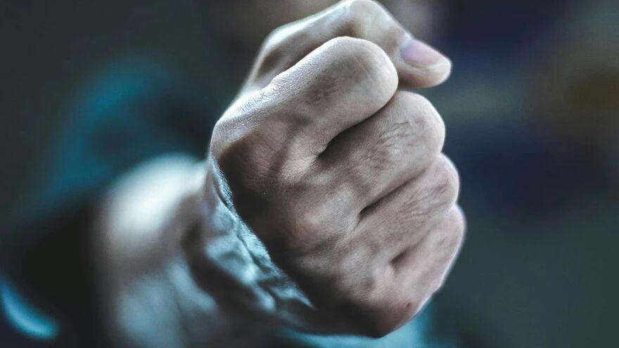 回答网友们特别关注的一个问题：两个地支相冲，哪个才是“受气包”？