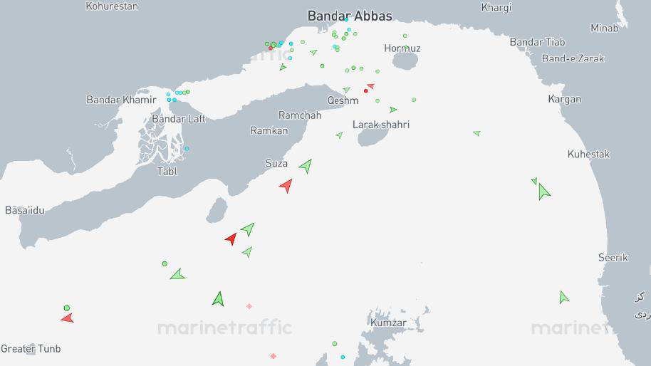 川普和伊朗抢夺“保险”业务，两亿桶原油虎视眈眈...