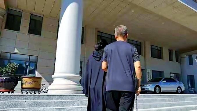 明白告诉你，没有钱还给你，继续等着吧