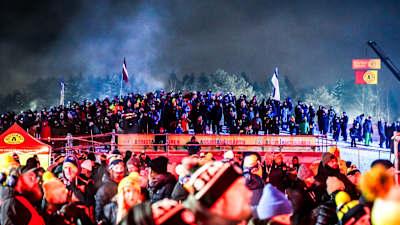 索尔伯格在瑞典拉力赛首场比赛中率先得分