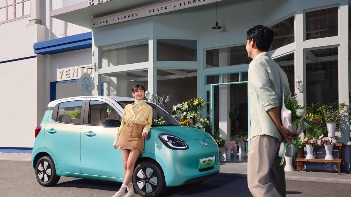 185万用户共同见证！宏光MINIEV家族蝉联65个月纯电市场榜首