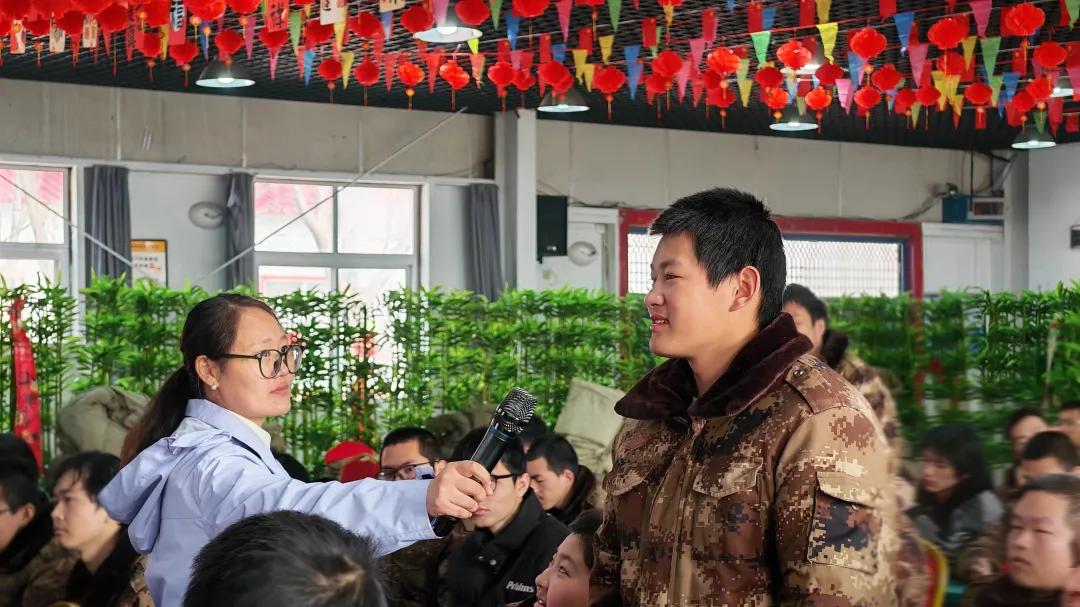 【迈向阳光心理团辅课】脚踏实地，仰望星空：我们的未来不是梦！