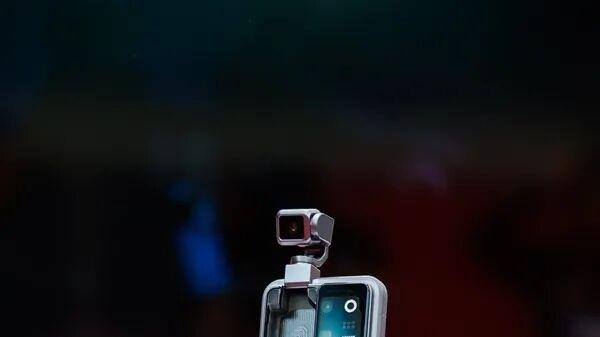 荣耀 Robot Phone 参数落定！自带可动机械臂云台，直接把相机焊进机身