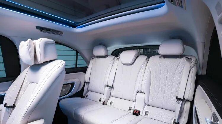 奔驰发布全新MPV，今年国产！这大嘴绝了