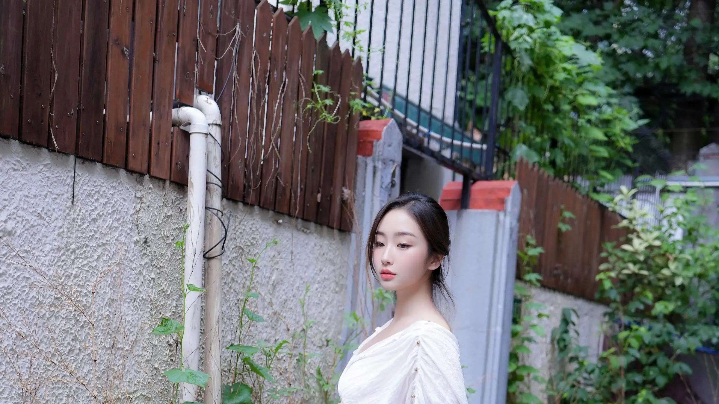 休闲时光｜打理打理庭院中的花花草草惬意又随性