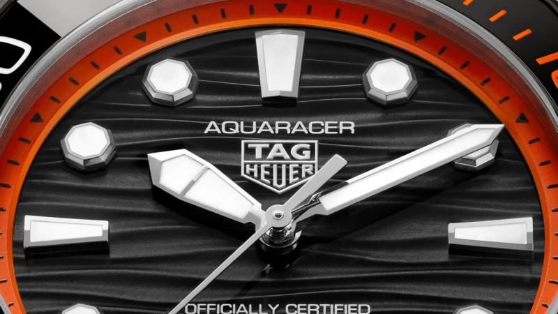 TAG HEUER泰格豪雅竞潜系列 Professional 500 日历型腕表重磅发布