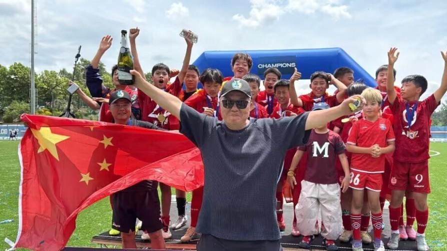 揭露中国青训内幕！媒体人李宝库：高额收费、暗箱操作、没钱踢不了等潜规则！董路青训模式，打破这一畸形生