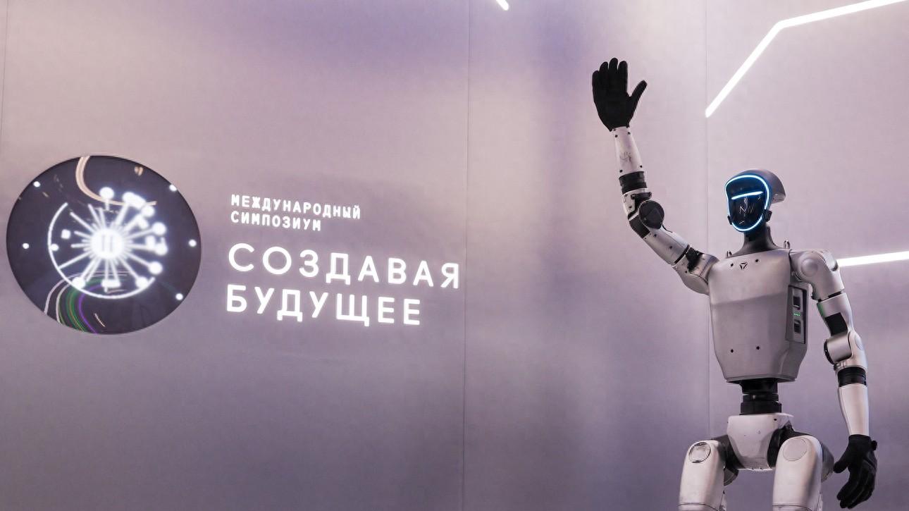 宝马人形机器人上岗汽车厂！俄媒：复杂的人形机器人意义何在？