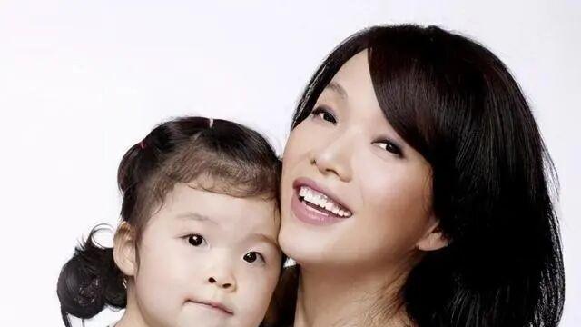 57岁歌手陈明近况曝光！巅峰时嫁日本人，如今21岁女儿成为她的骄傲