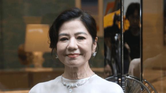 66 岁钟楚红仙气亮相！亲口否认复出拍戏不留遗憾