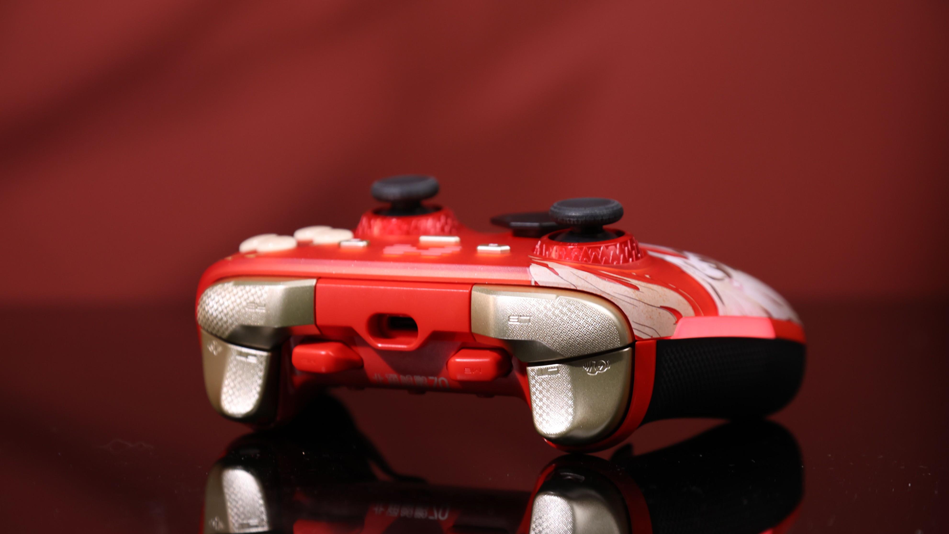 “马力全开”的新年装备：北通鲲鹏 70 马年限定款体验