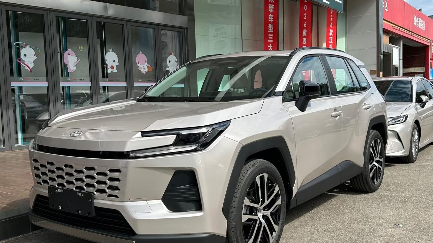 丰田威兰达AIR限时13.78W，降价还增配这你受得了