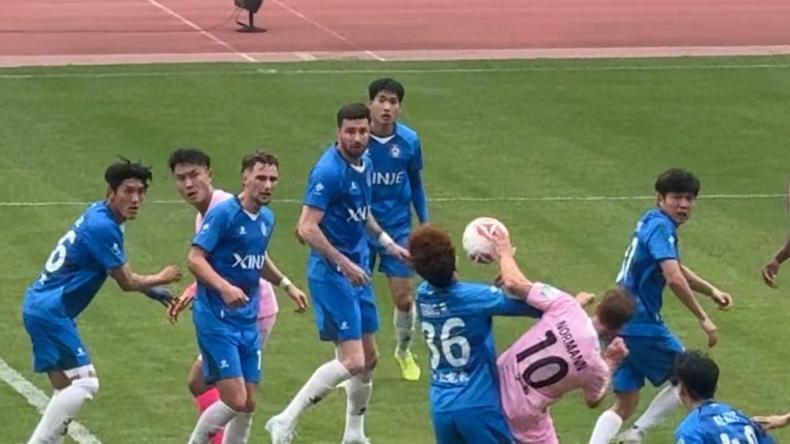 中甲积分榜：广东两强同分领跑，江苏两队随其后，定南绝杀石家庄